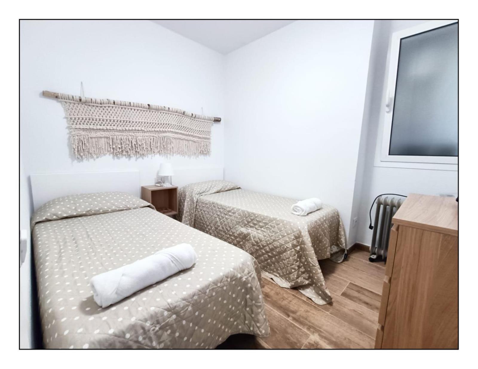 Apartamento - Wifi Free - Piscina - 50 M Playa ซาลอว์ ภายนอก รูปภาพ